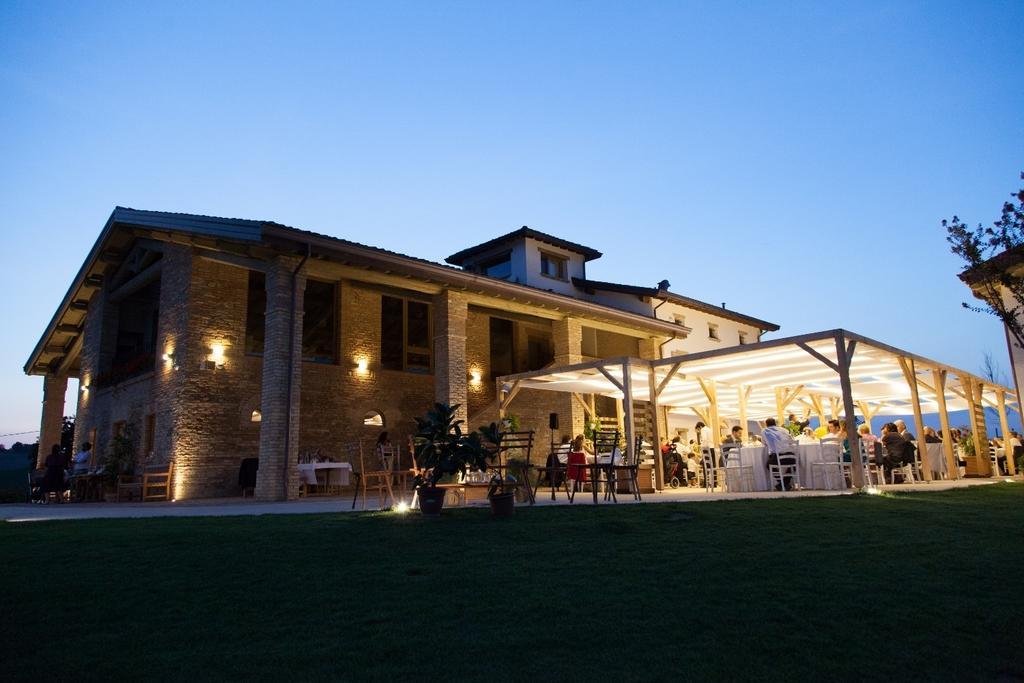Agriturismo Alba Del Borgo Fidenza Dış mekan fotoğraf