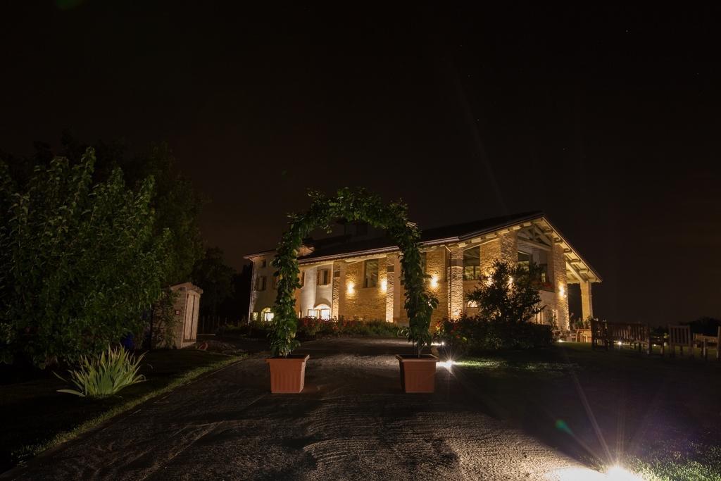 Agriturismo Alba Del Borgo Fidenza Dış mekan fotoğraf